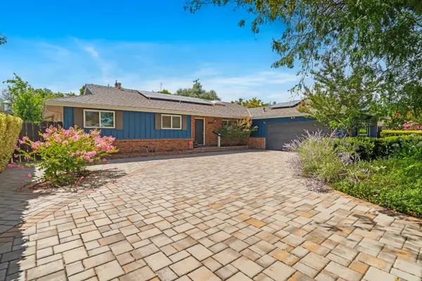 2501 Ridgewood Court, Modesto, CA 95350