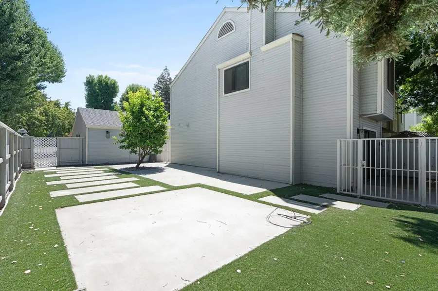 2930 Driftwood Place #17, Stockton, CA 95219 - #3
