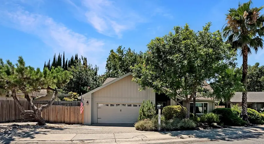 8707 Gaines Avenue, Orangevale, CA 95662 - #2