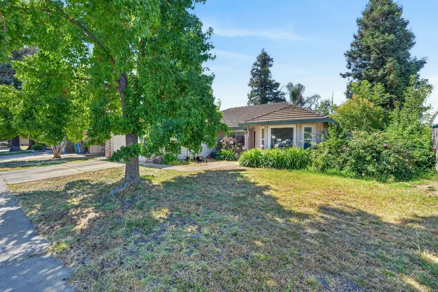 244 Wren Drive, Galt, CA 95632 - #3