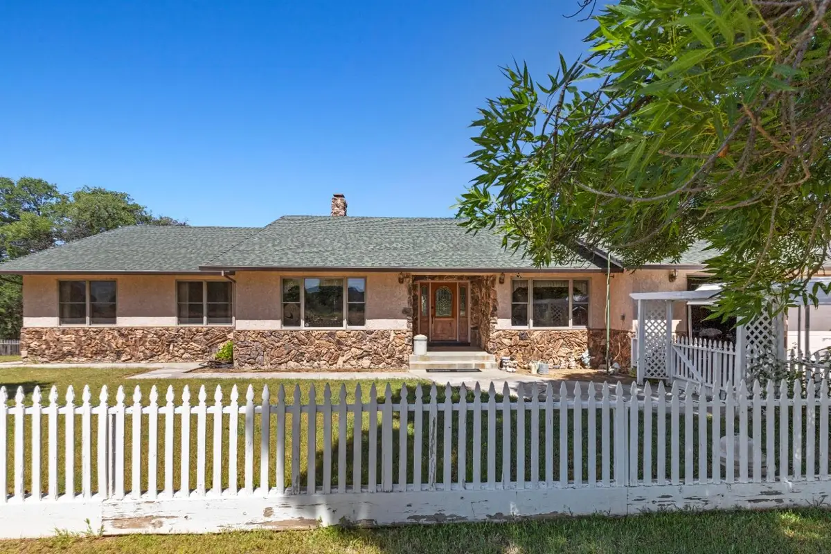 4215 Leesville Lodoga Rd, Lodoga, CA 95979 - #1
