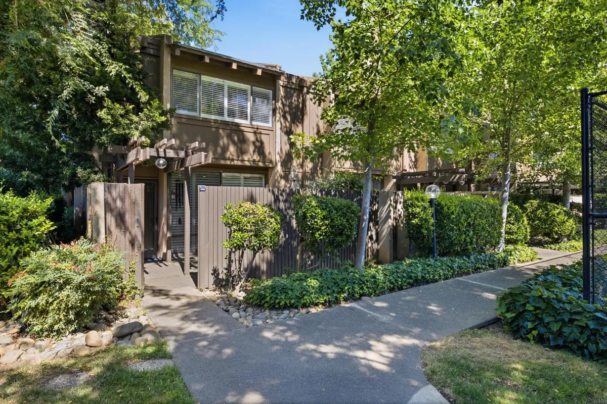 2254 Woodside Lane #6, Sacramento, CA 95825 - #1