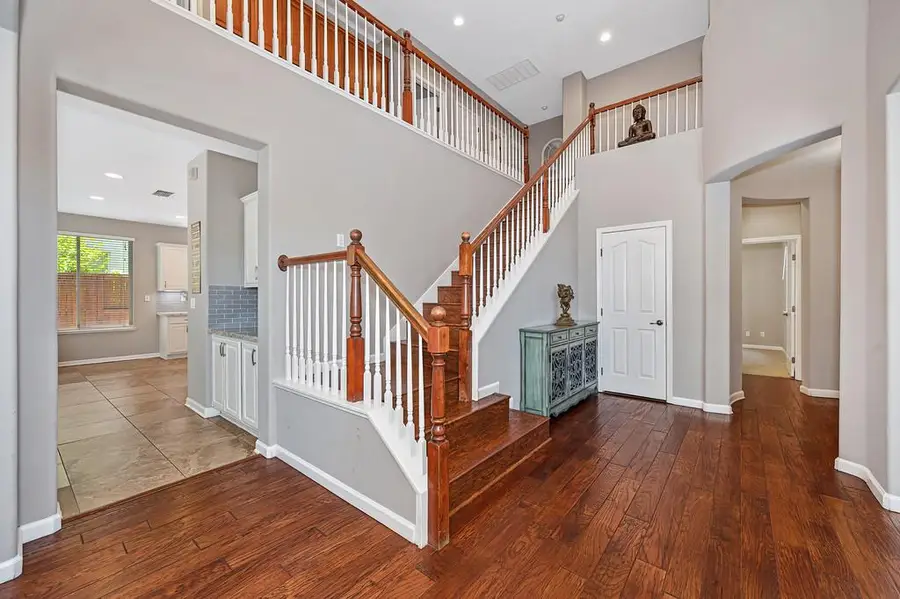 1685 Halverson Court, Folsom, CA 95630 - #3