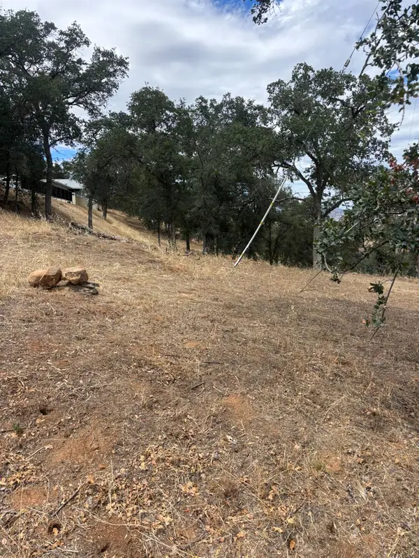 2609 Granite Lane, Catheys Valley, CA 95306