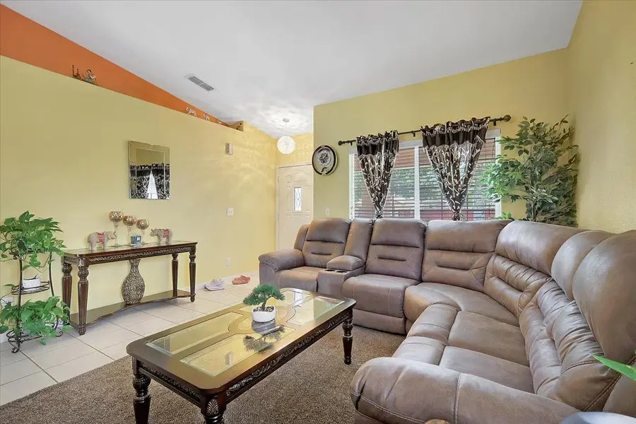 1957 Hunji Drive, Yuba City, CA 95993 - #2