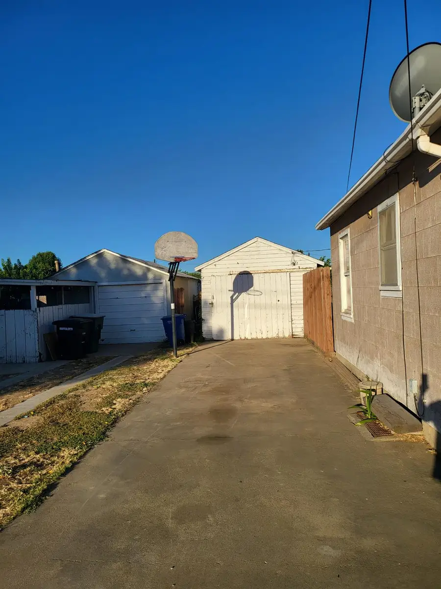 2514 7th Street, Ceres, CA 95307 - #2