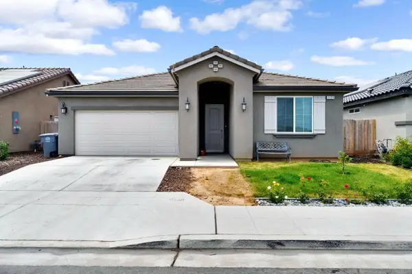 1121 Wasatch Drive, Madera, CA 93638