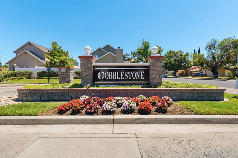 2100 Cobblestone Manor, Modesto, CA 95355 - #2