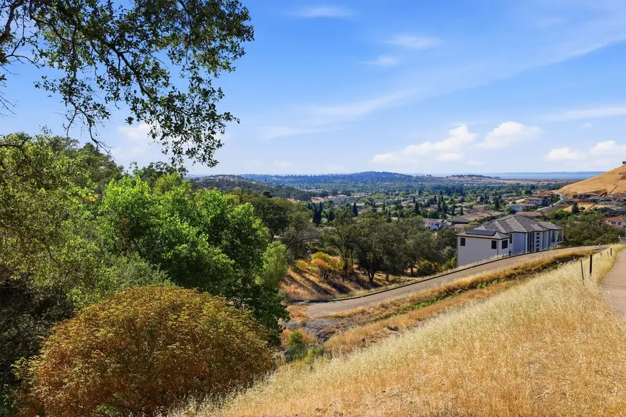 1094 Via Treviso, El Dorado Hills, CA 95762 - #2