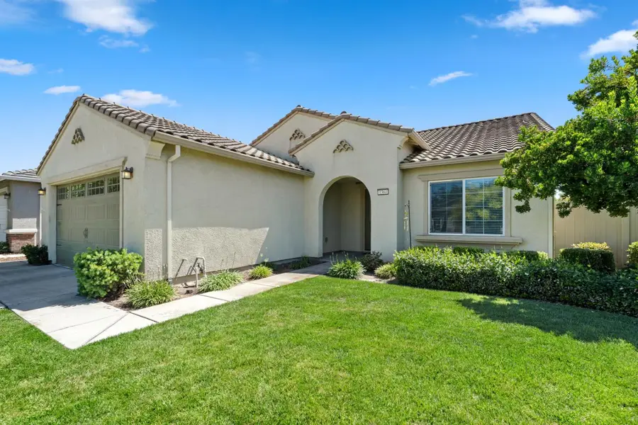 1384 Arbor Brook Dr, Manteca, CA 95336 - #2