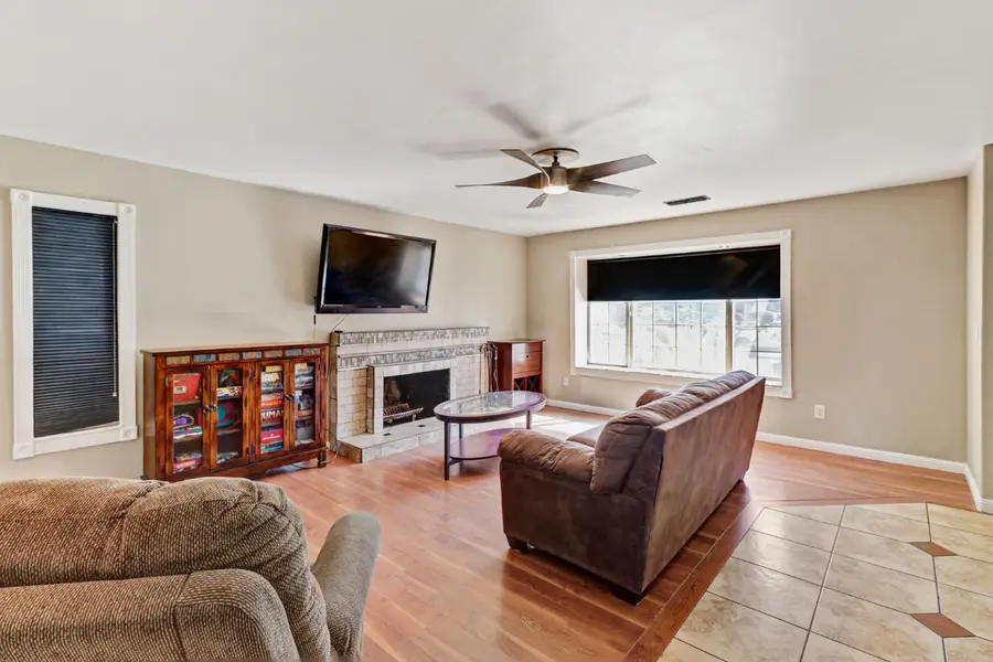 6511 Mossview Way, Citrus Heights, CA 95621 - #3