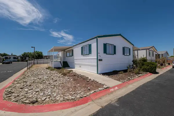2545 E Ave I #102, Lancaster, CA 93535