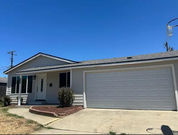 5853 67th Street, Sacramento, CA 95824