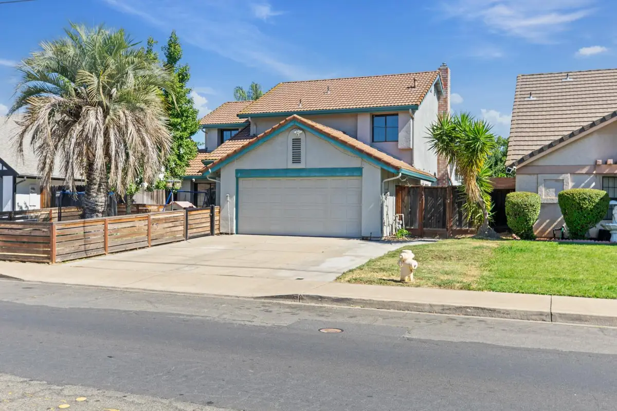 2501 Merle Avenue, Modesto, CA 95355 - #1