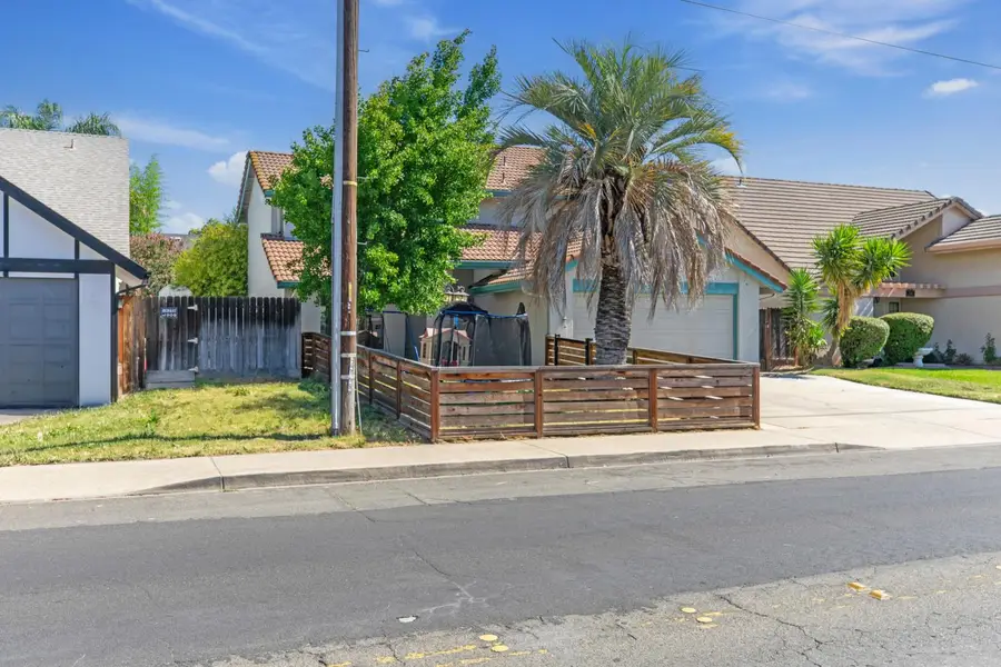 2501 Merle Avenue, Modesto, CA 95355 - #3
