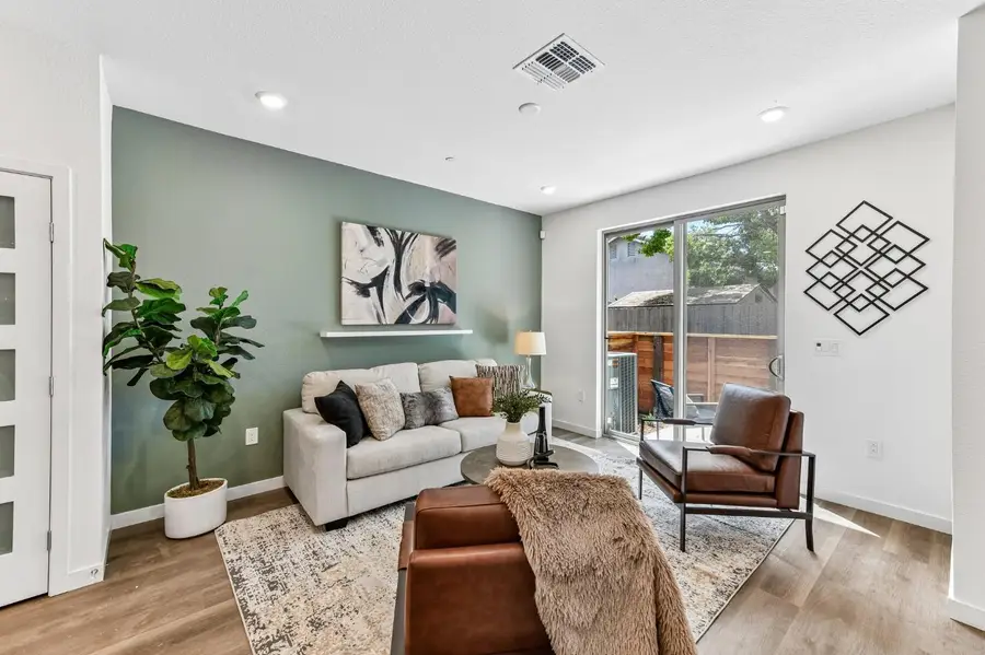2073 Freya Walk, Sacramento, CA 95835 - #3