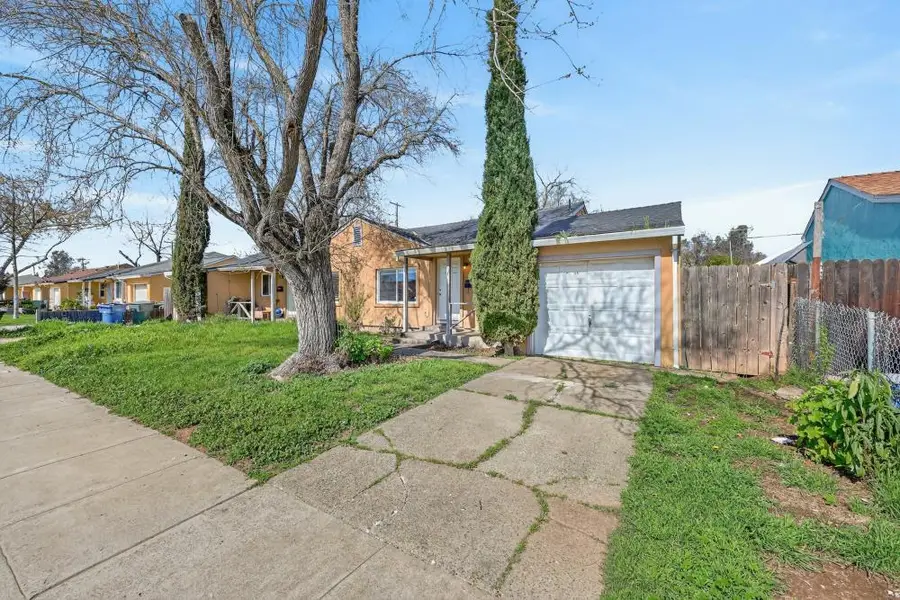 5225 Gordon Drive, Sacramento, CA 95824 - #2