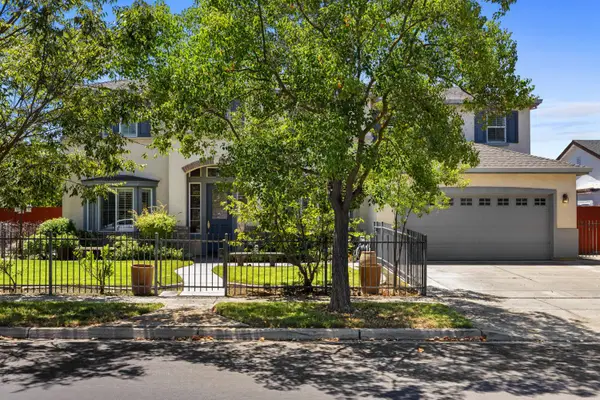 122 Memory Lane, Turlock, CA 95382