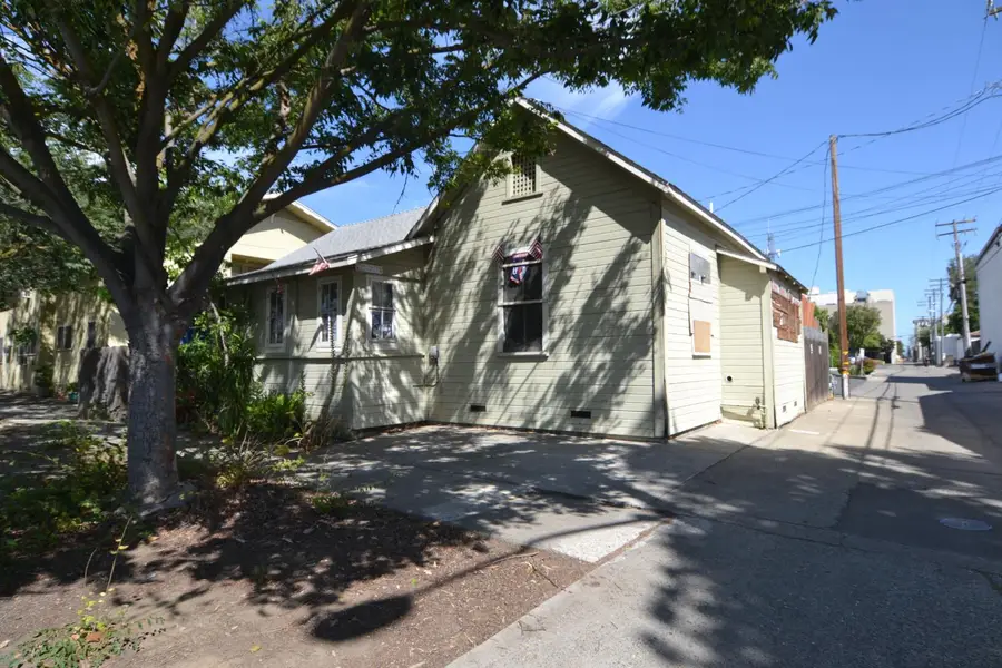 1216 L Street, Modesto, CA 95354 - #3