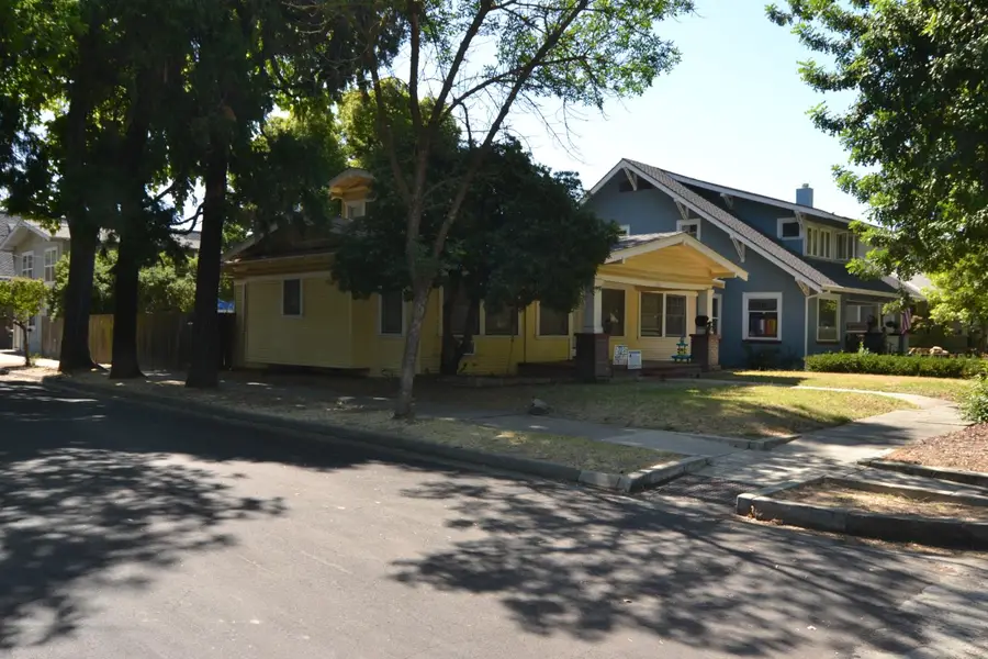 132 Hackberry Avenue, Modesto, CA 95354 - #3