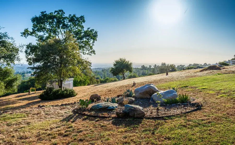 10381 Blue Light Lane, Auburn, CA 95603 - #3