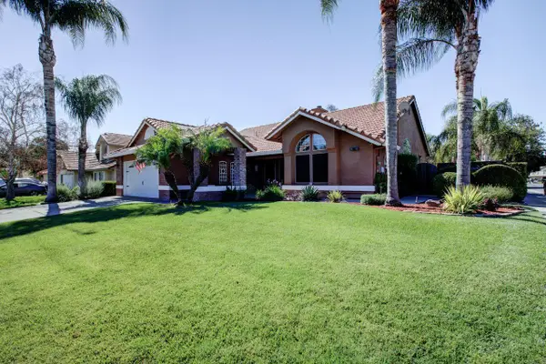 1029 Neal Street, Los Banos, CA 93635