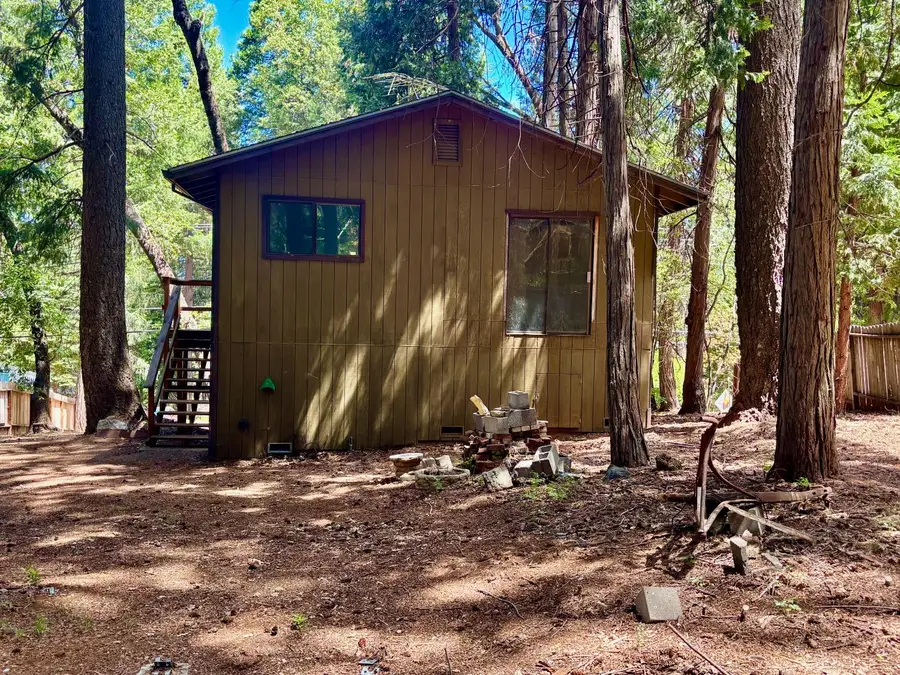 6930 Ridgeway Drive, Pollock Pines, CA 95726 - #3