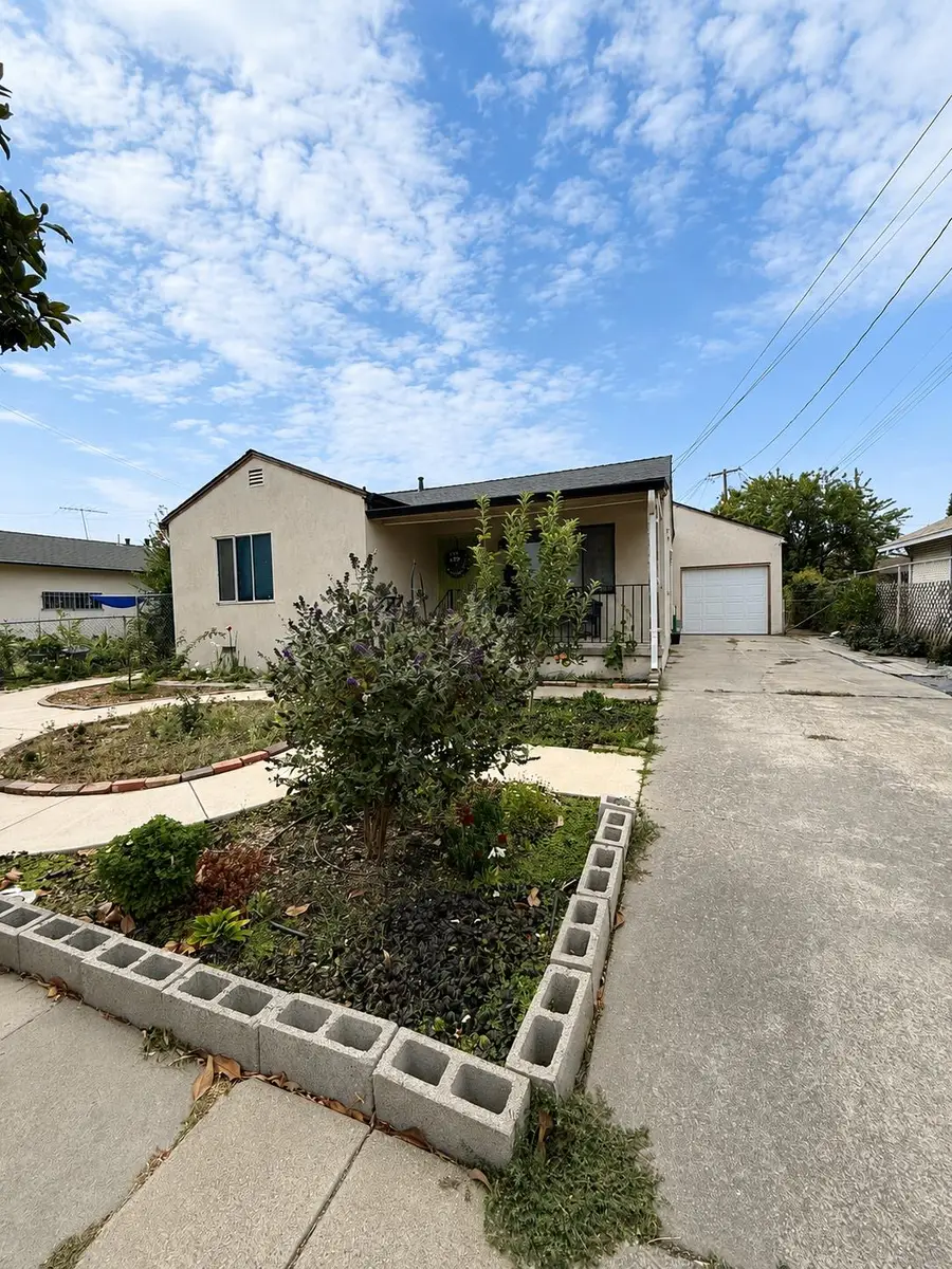 429 W Jackson Street, Stockton, CA 95206 - #2