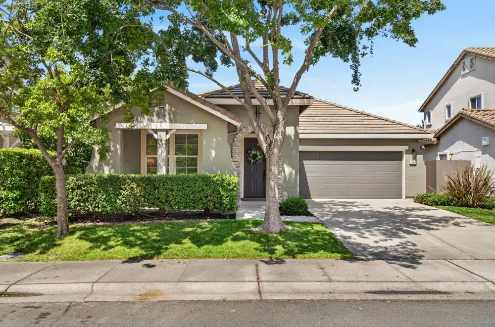 2742 Kalamer Way, Sacramento, CA 95835 - #1