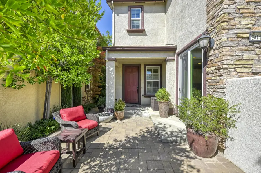 3041 Village Center Drive, Roseville, CA 95747 - #3