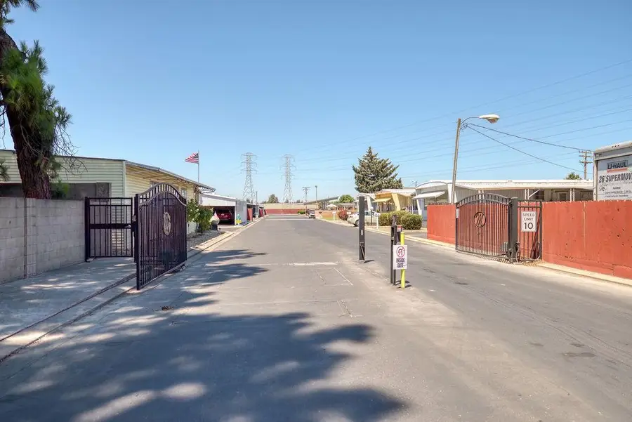 4125 Mchenry Avenue #3, Modesto, CA 95356 - #2