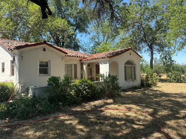 5721 E Riverdale Avenue, Laton, CA 93242