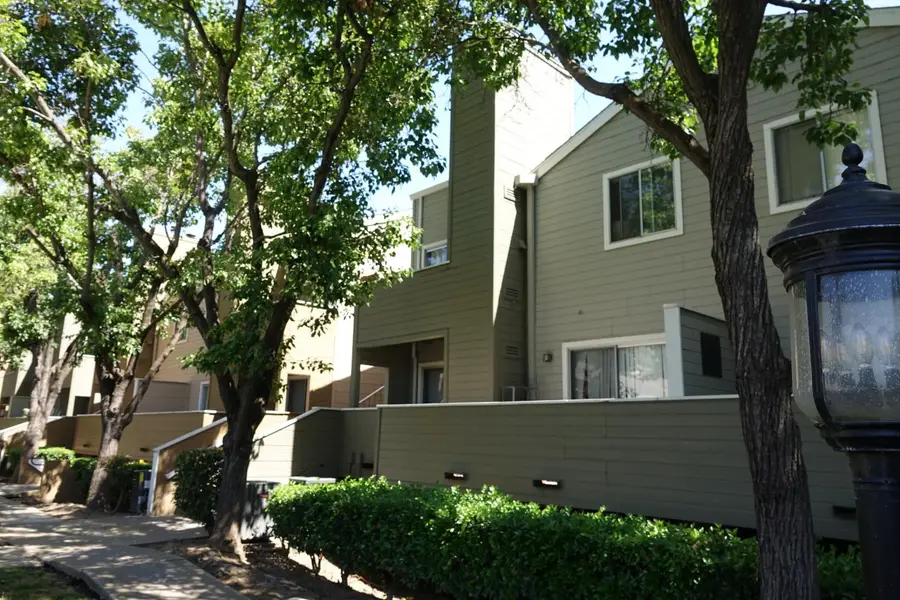 1019 Dornajo Way #256, Sacramento, CA 95825 - #2