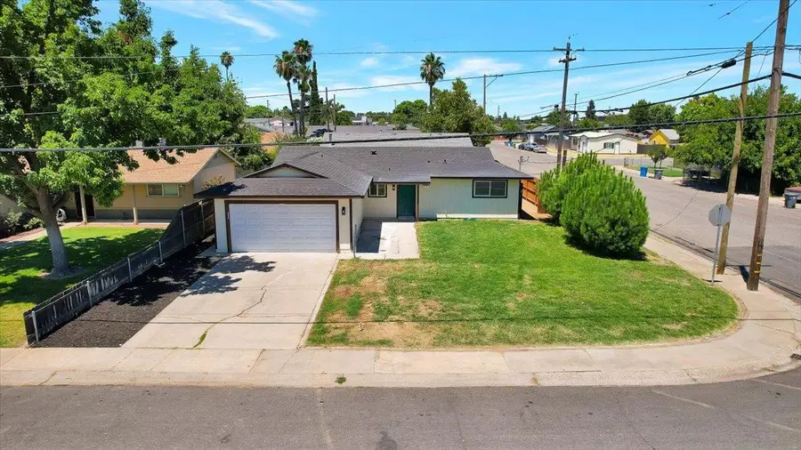 729 E 17th Street, Marysville, CA 95901 - #2