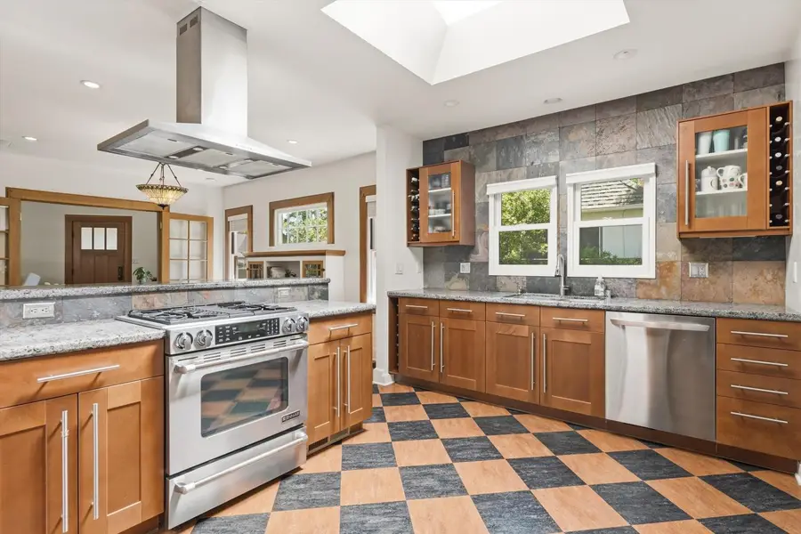 2608 3rd Avenue, Sacramento, CA 95818 - #3