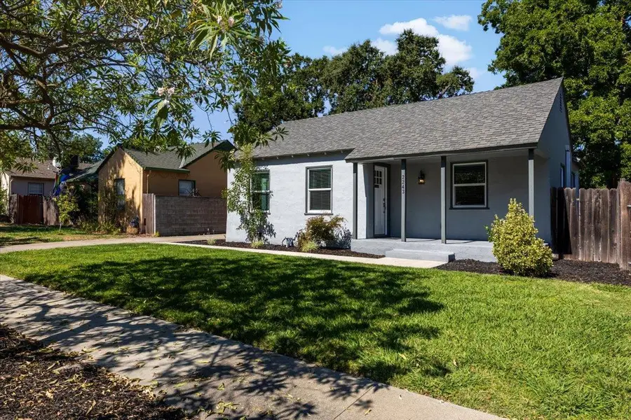 2243 Fernley Avenue, Sacramento, CA 95815 - #2