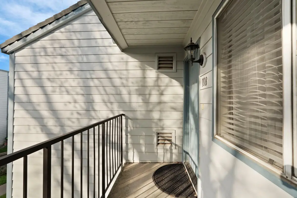 445 Almond Drive #108, Lodi, CA 95240 - #1