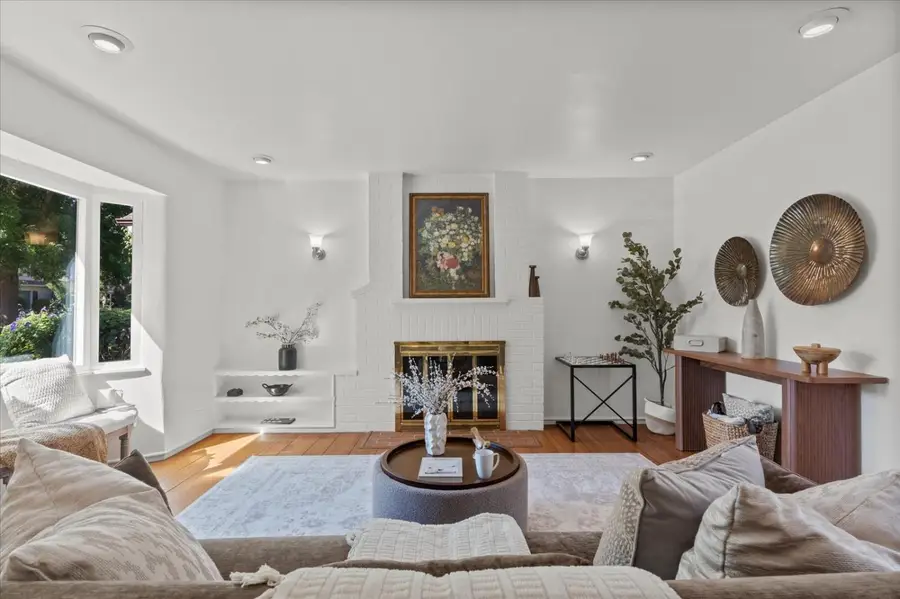 2717 13th Street, Sacramento, CA 95818 - #3