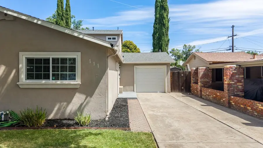 111 E 21st Street, Tracy, CA 95376 - #3
