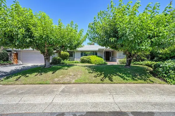6111 Fordham Way, Sacramento, CA 95831