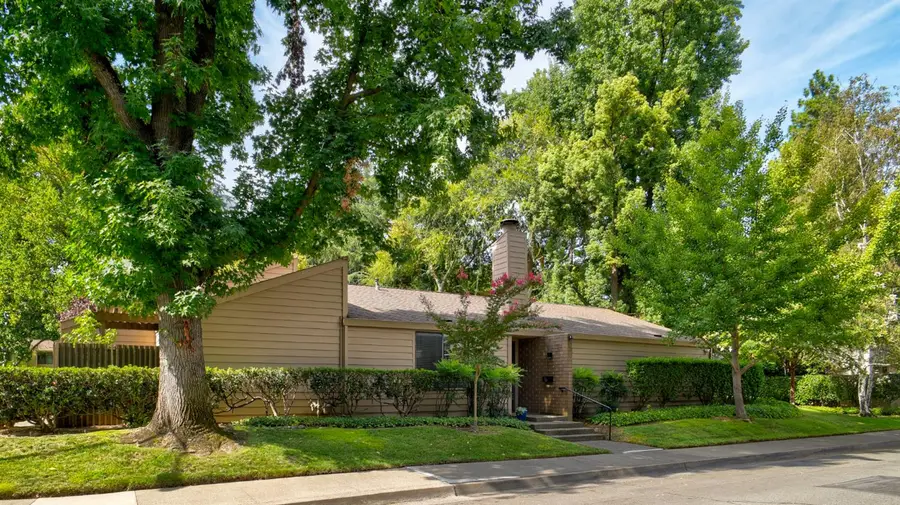 424 Hartnell Place, Sacramento, CA 95825 - #2