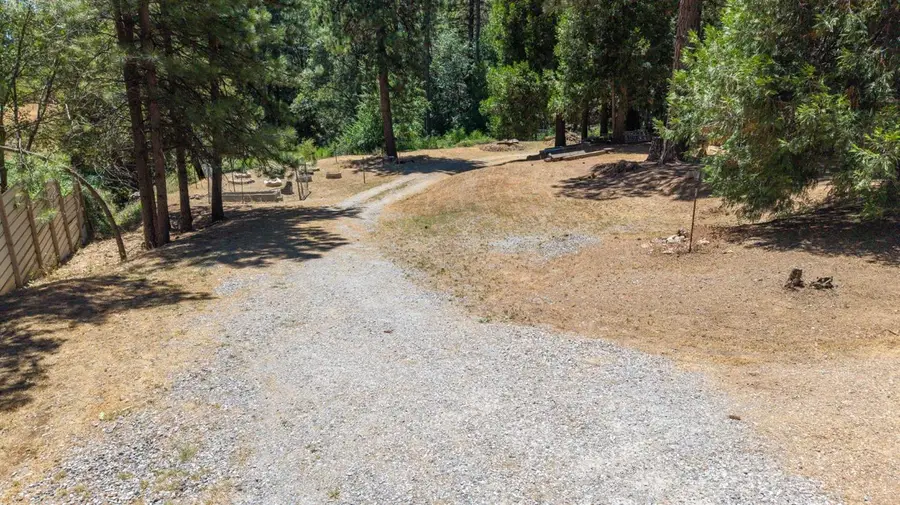 735 Ridge Road, Mokelumne Hill, CA 95245 - #3