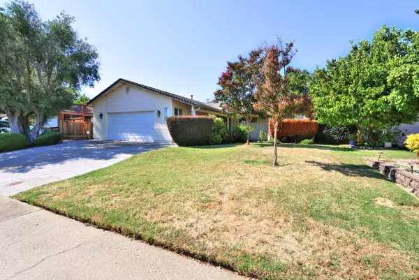 8645 Fallbrook Way, Sacramento, CA 95826