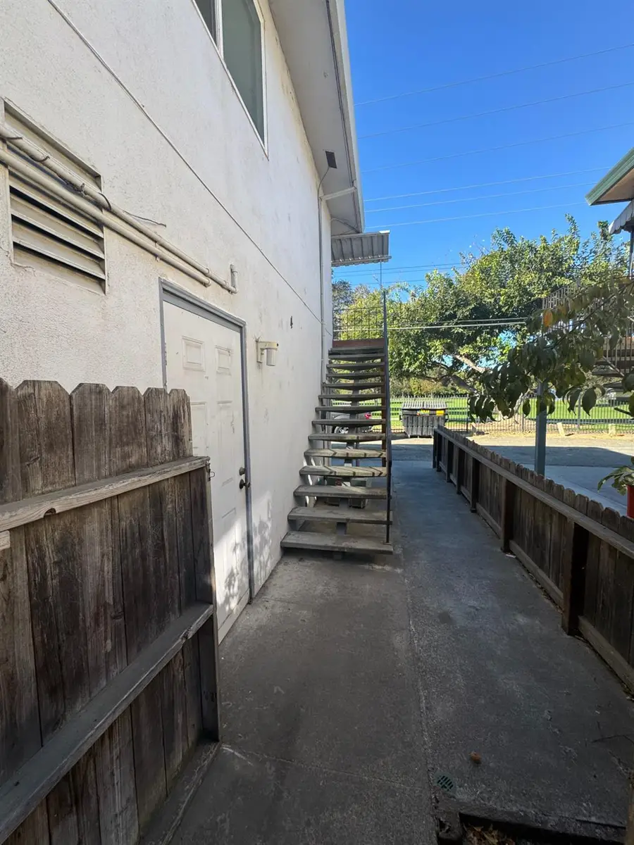 805 Carro Drive, Sacramento, CA 95825 - #3