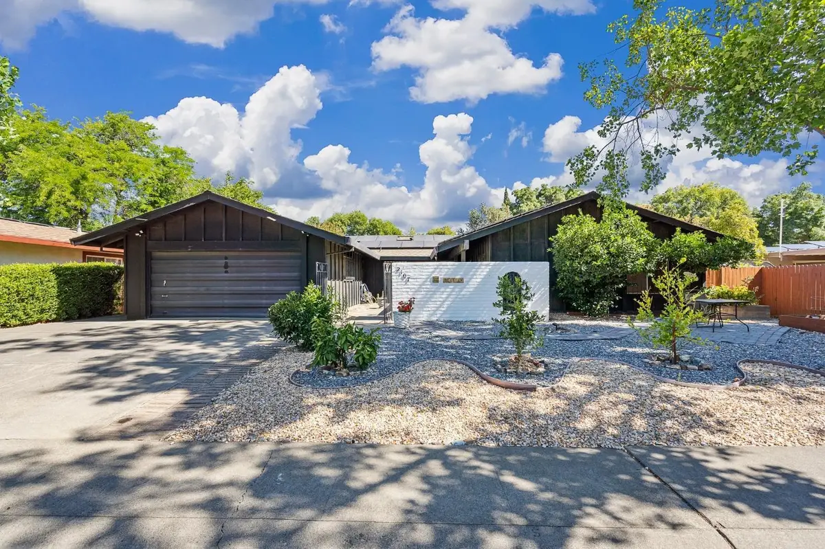 2107 Amador Avenue, Davis, CA 95616 - #1