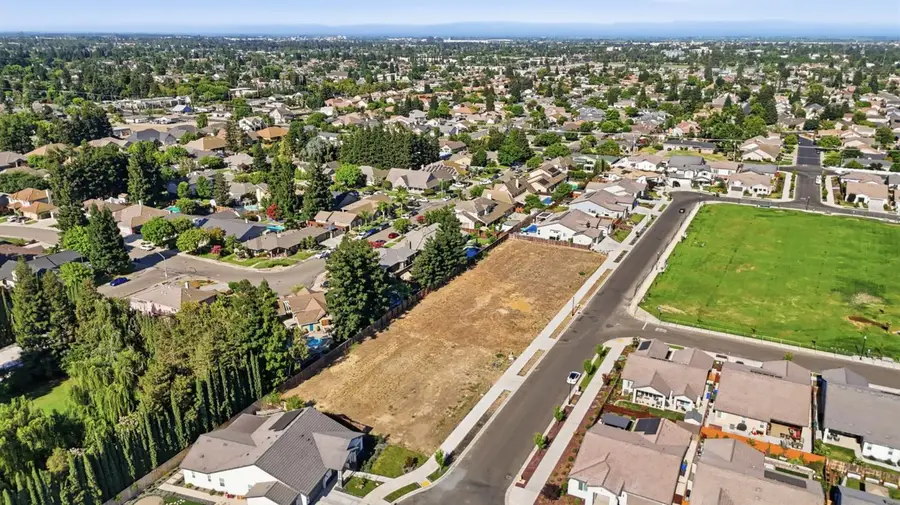1356 Merion Drive, Turlock, CA 95382 - #3