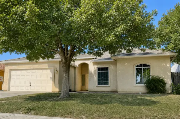653 Stonewood Drive, Los Banos, CA 93635