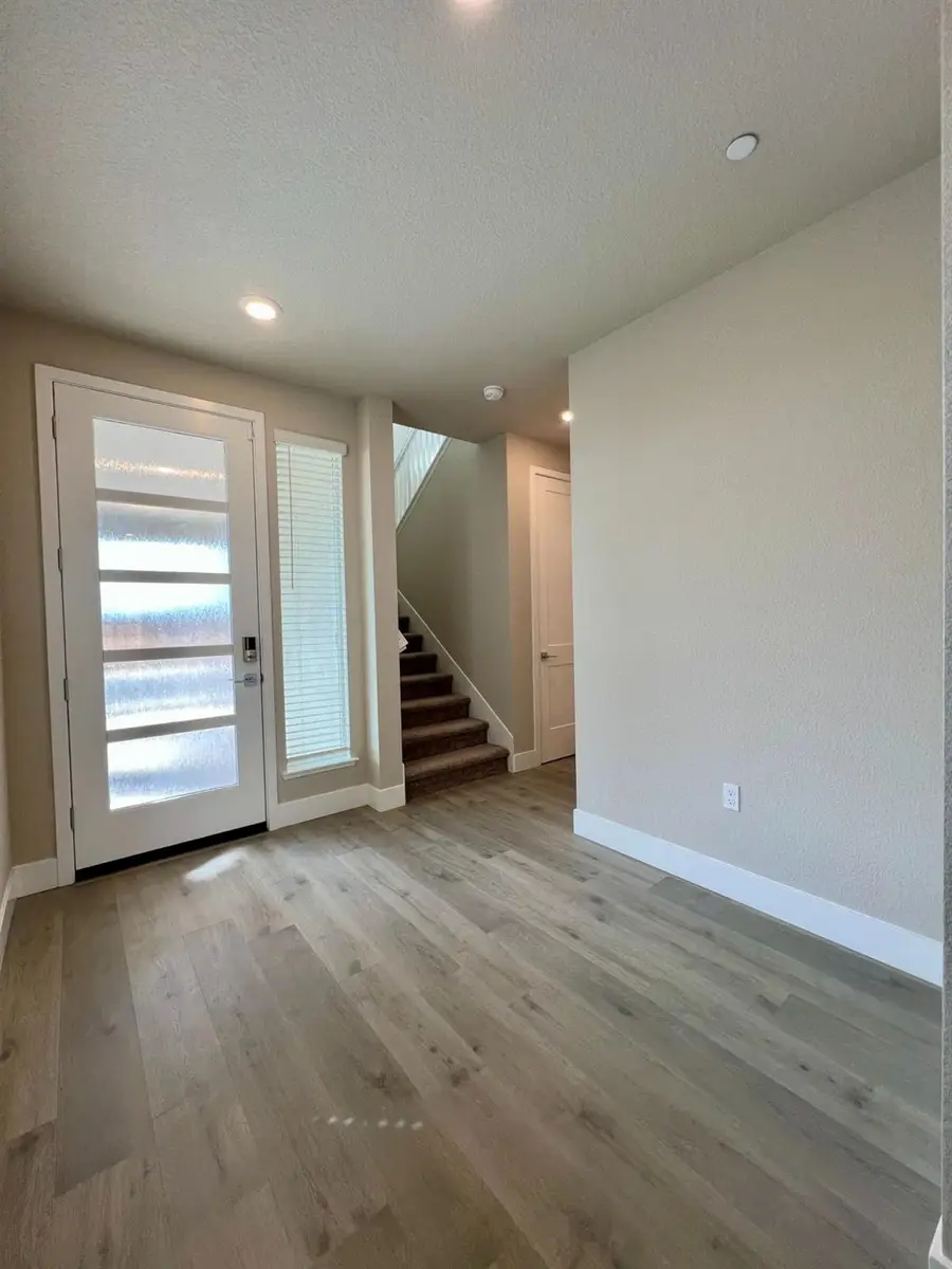 11529 Lagarto Way, Rancho Cordova, CA 95742 - #2