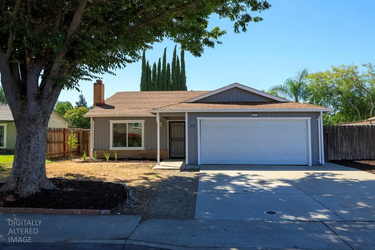 712 Walnut Avenue, Patterson, CA 95363 - #1
