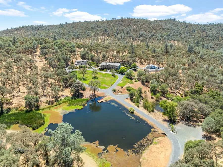 8300 Country Club Lane, Auburn, CA 95602 - #2
